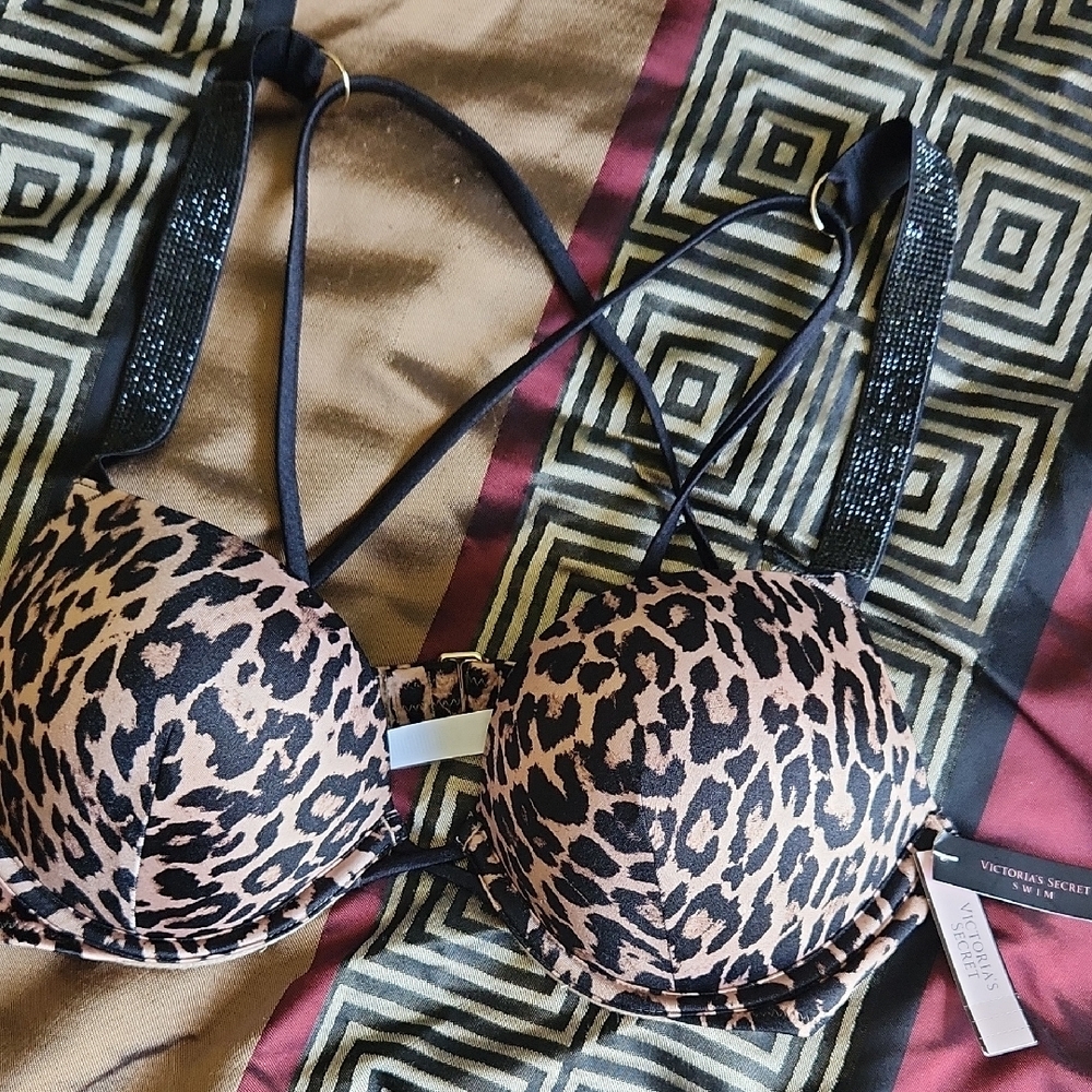 Victoria's Secret Leopard Print Swim Top
